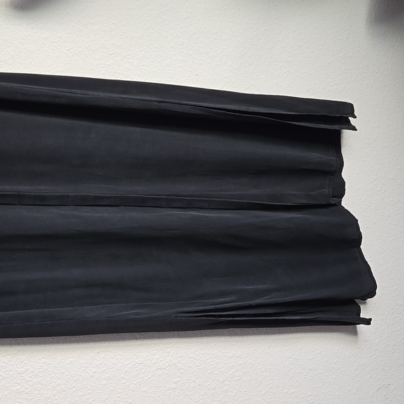 Eileen Fisher black button down sleeveless Dress With Side Slits 100% silk - Picture 4 of 9